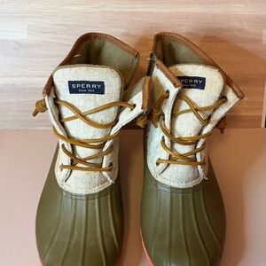 Sperry Olive and Tan Winter & Rain Boots